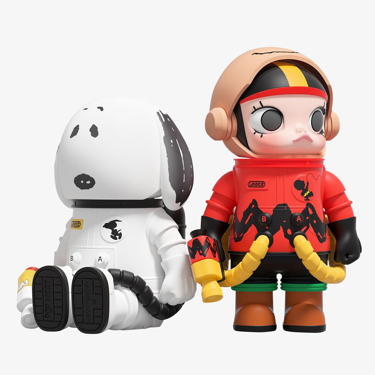 MEGA SPACE MOLLY 100% Charlie Brown & Snoopy